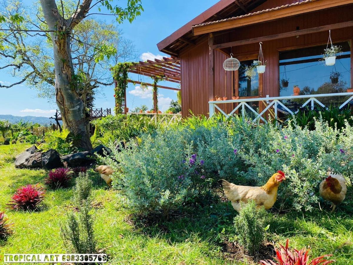Dugiang Homestay Buôn Ma Thuột Esterno foto
